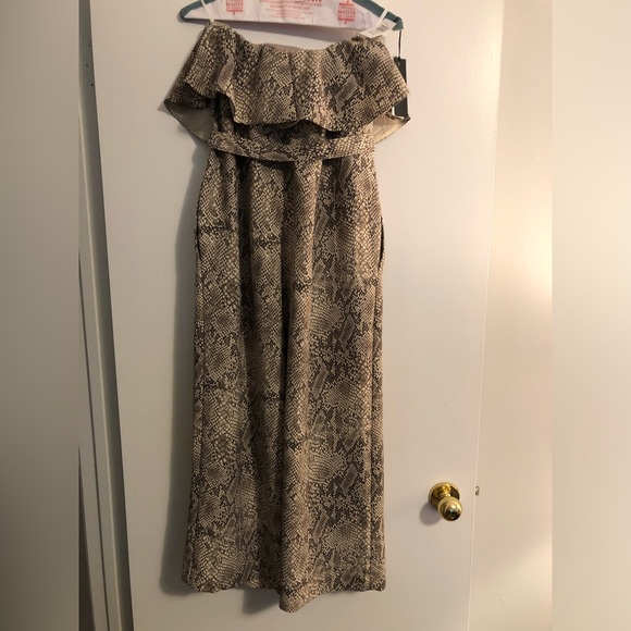 Jumpsuit - Picture 2 of 2